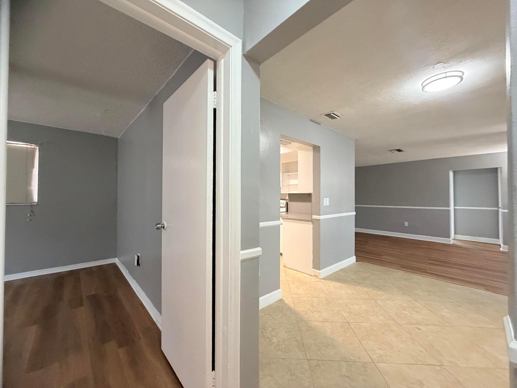 8381 Nw 28th Place - Photo 36