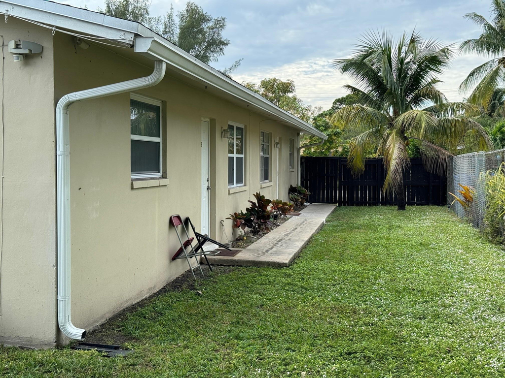1036 Nw 5th Avenue - Photo 11