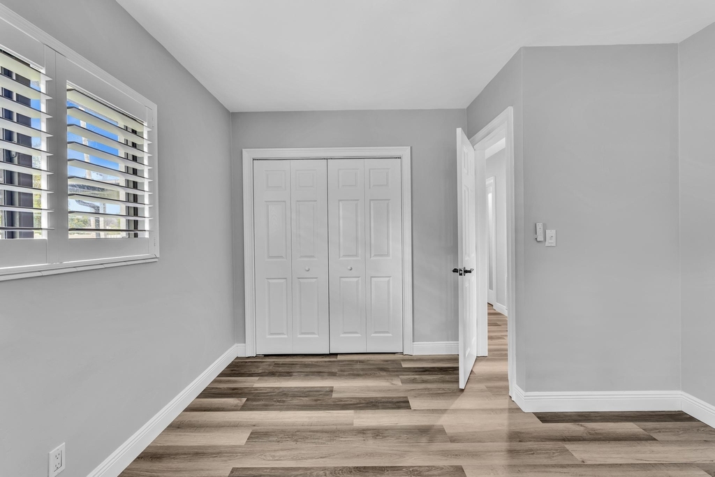 2056 Park Place - Photo 53