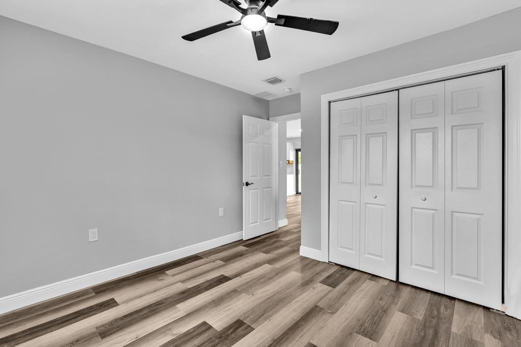 2056 Park Place - Photo 41