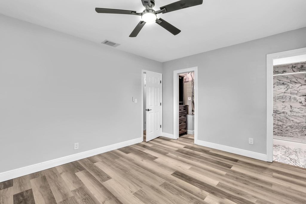 2056 Park Place - Photo 47