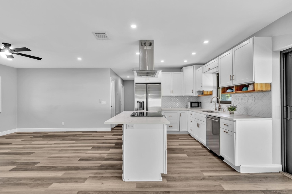 2056 Park Place - Photo 17