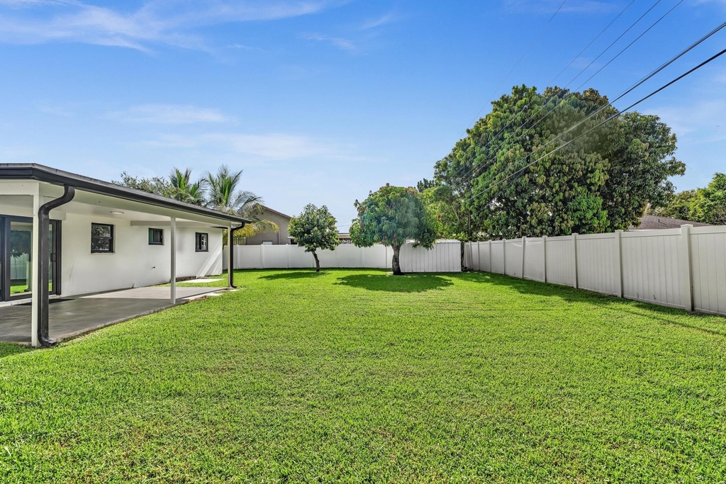 2056 Park Place - Photo 27
