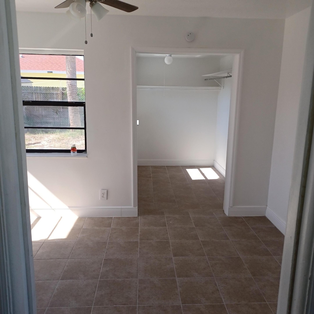 618 58th Street - Photo 6