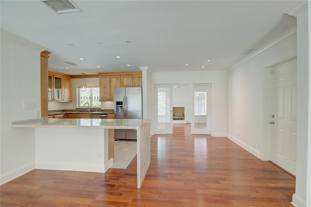 2709 Ne 16th Avenue - Photo 6