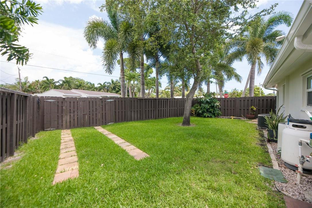 2709 Ne 16th Avenue - Photo 15
