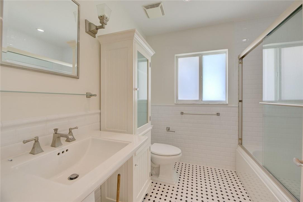 2709 Ne 16th Avenue - Photo 8