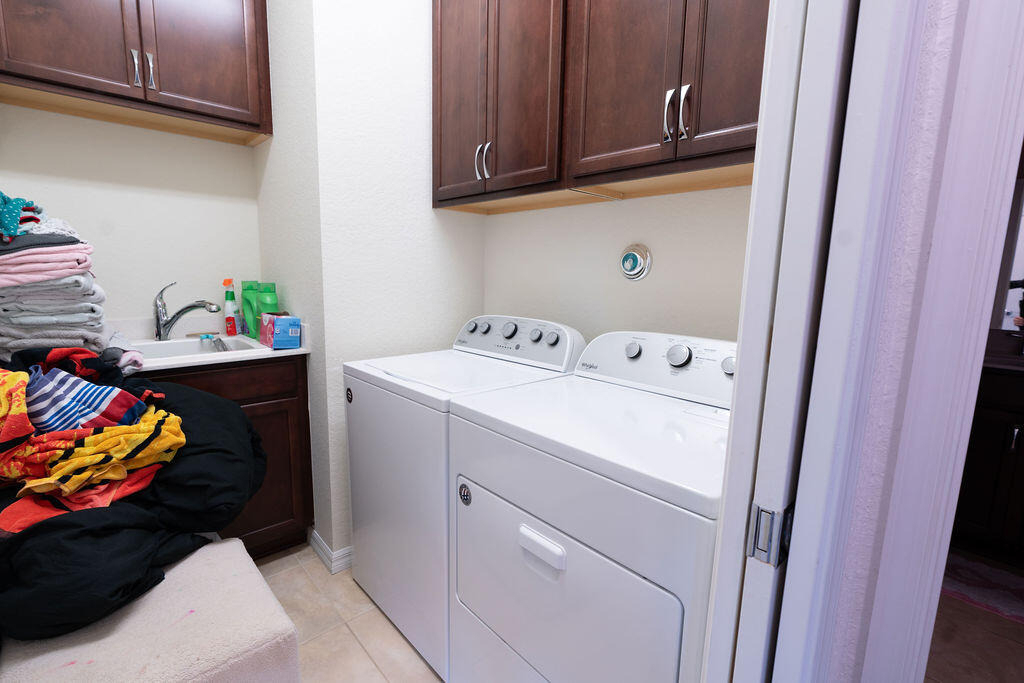 8217 Cadre Noir Road - Photo 20