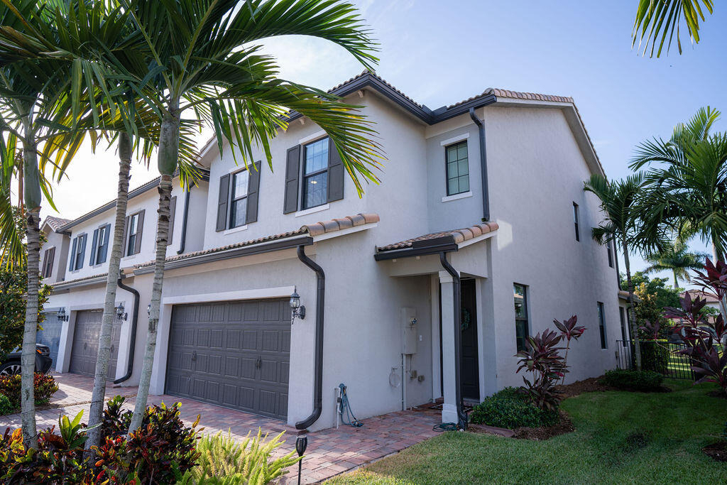 8217 Cadre Noir Road - Photo 30