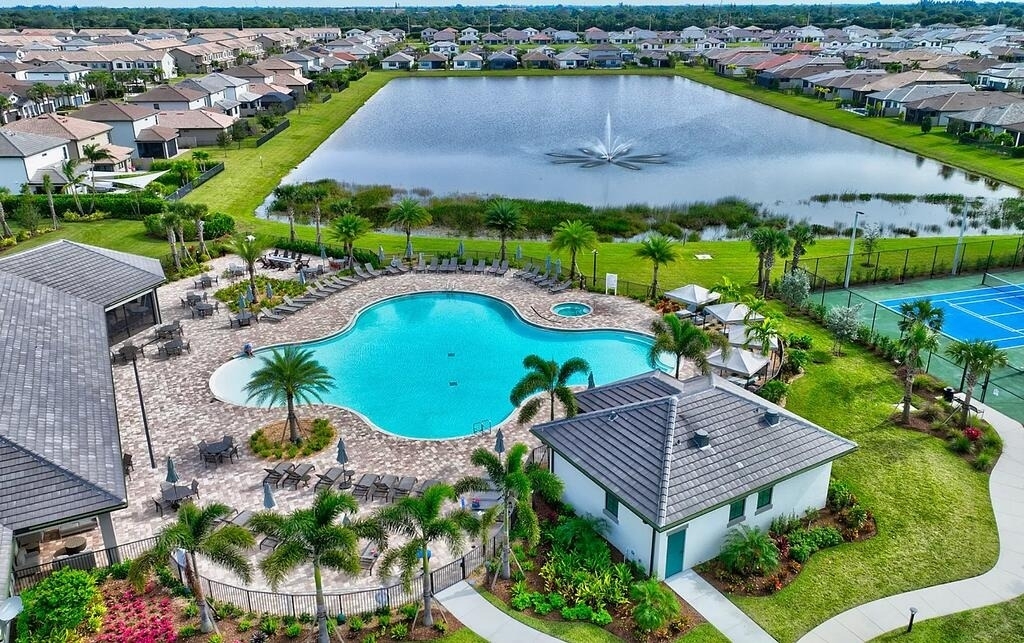 8217 Cadre Noir Road - Photo 28