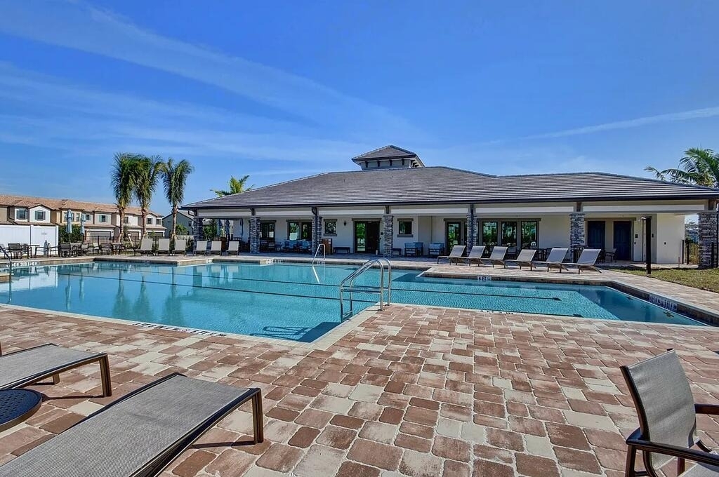 8217 Cadre Noir Road - Photo 27