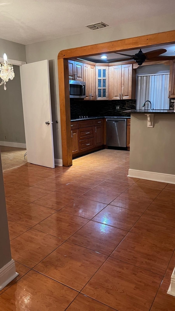 379 Sw 34th Terrace - Photo 13