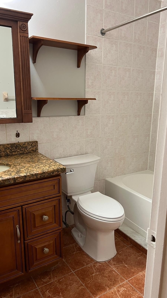 379 Sw 34th Terrace - Photo 1