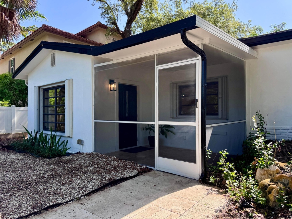 2390 Sw 18th Avenue - Photo 22