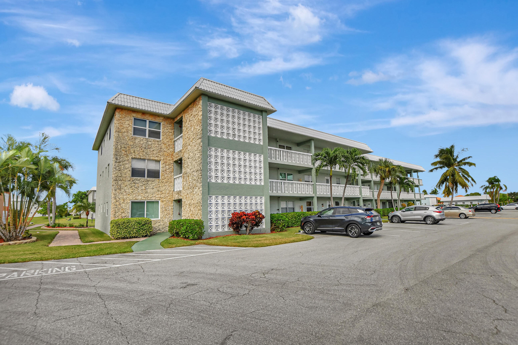 9810 Marina Boulevard - Photo 28