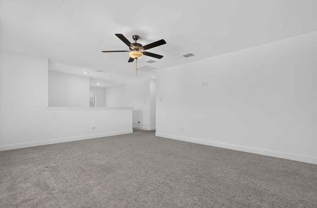 1301 Espada Street - Photo 8