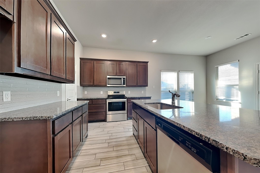 273 Cisco Trail - Photo 2