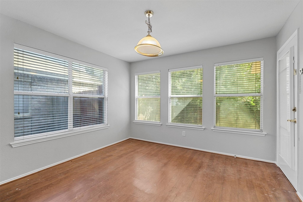 813 Jockey Club Lane - Photo 4