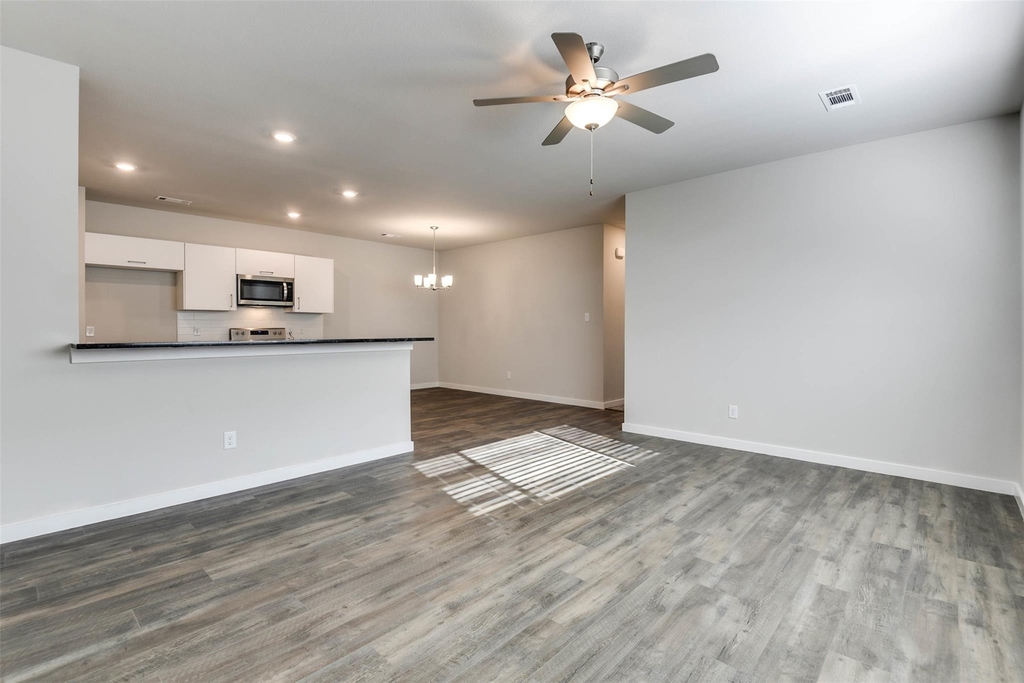 653 Blackland Drive - Photo 1