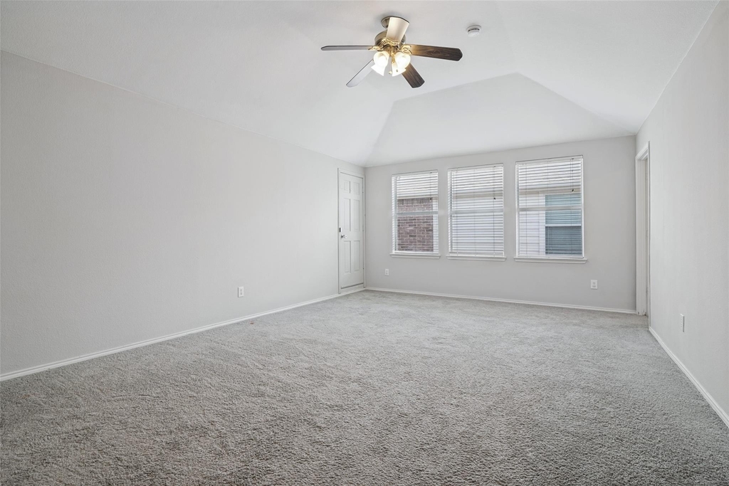 1012 Valera Road - Photo 17
