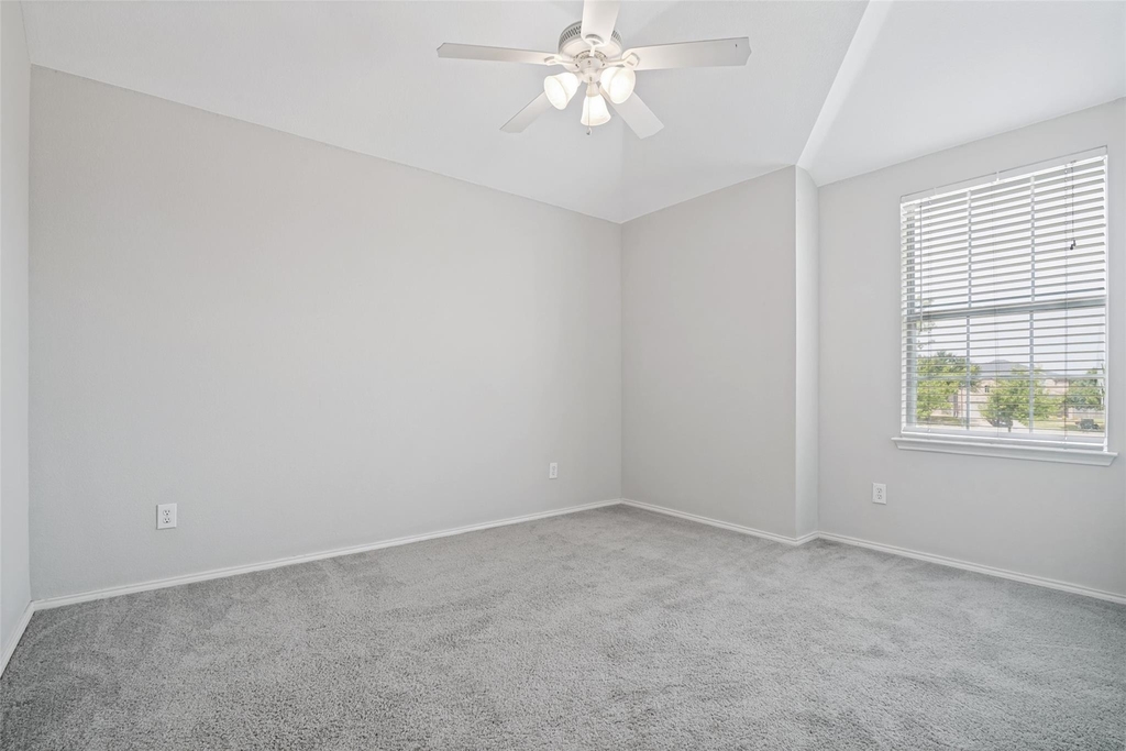 1012 Valera Road - Photo 14