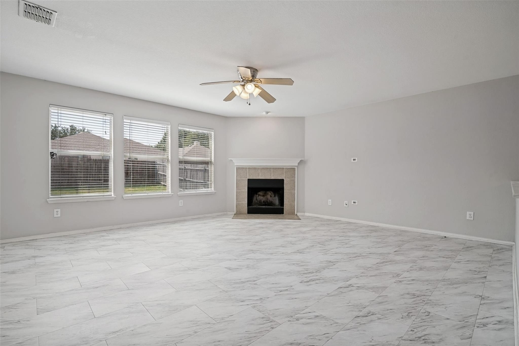 1012 Valera Road - Photo 4