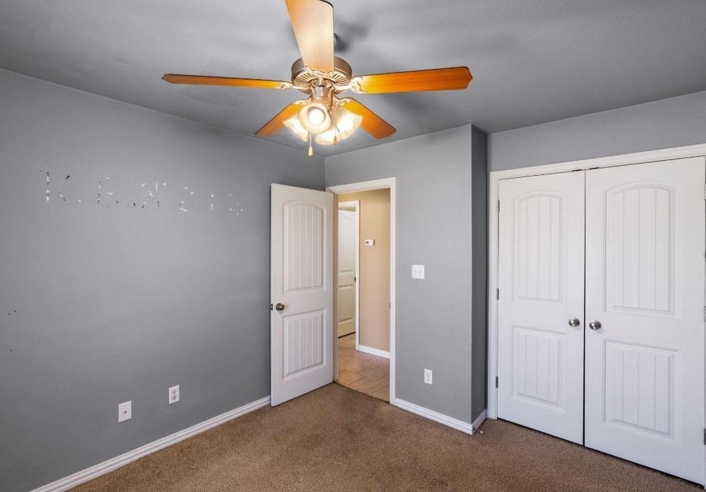 2210 Kaitlyn Circle - Photo 13