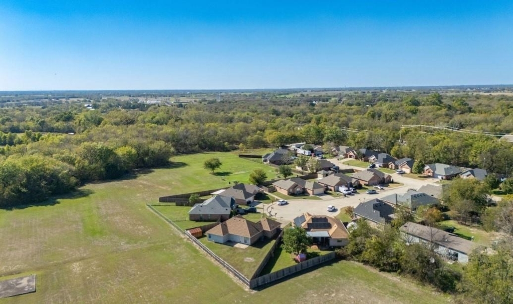 2210 Kaitlyn Circle - Photo 21