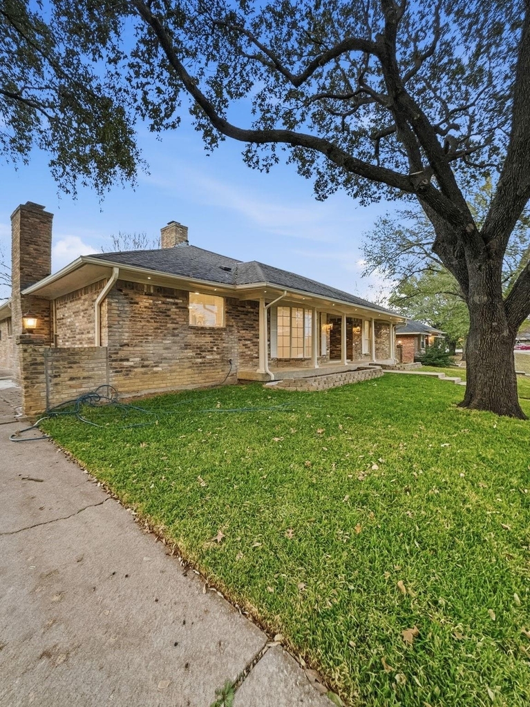 2409 Castle Street - Photo 30