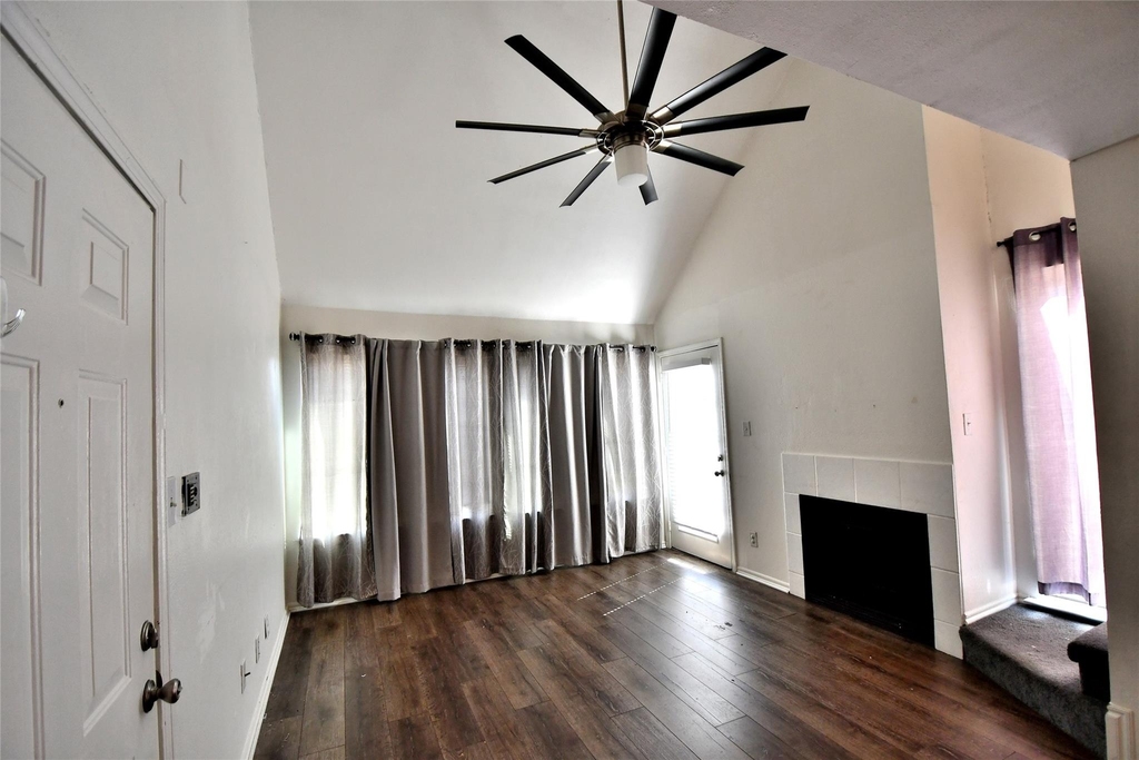 3121 Sondra Drive - Photo 1