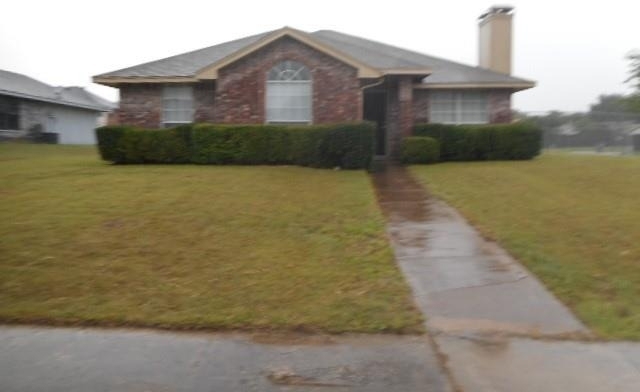 1105 Rosewood Lane - Photo 0