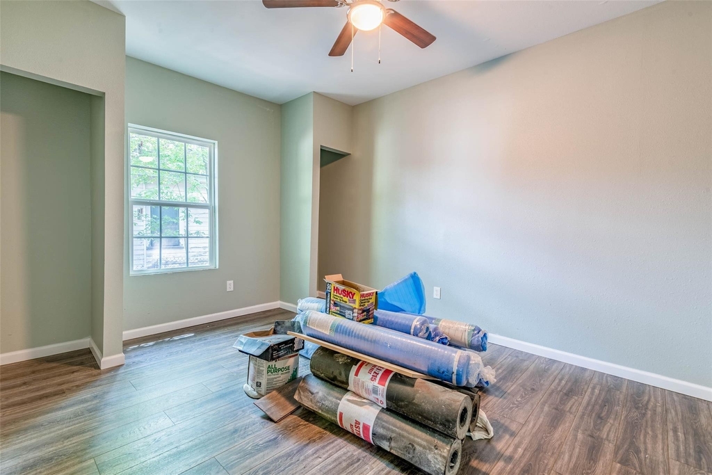 1457 W Austin Street - Photo 10
