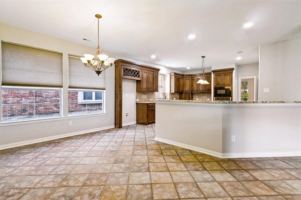 2208 Scenic Drive - Photo 10