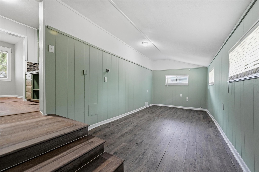 920 S Lee Avenue - Photo 13