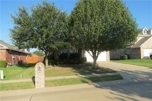483 Forest Lane - Photo 2