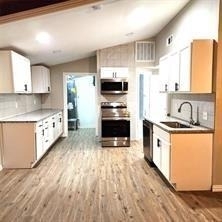 142 Andrea Street - Photo 6