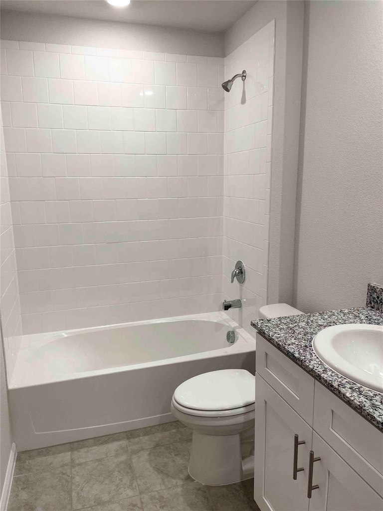 807 Wolf Creek Drive - Photo 9