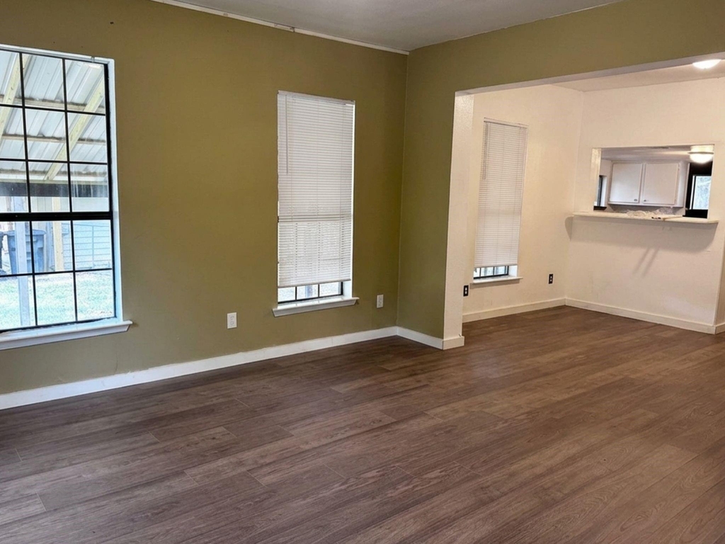 328 E High Street - Photo 3