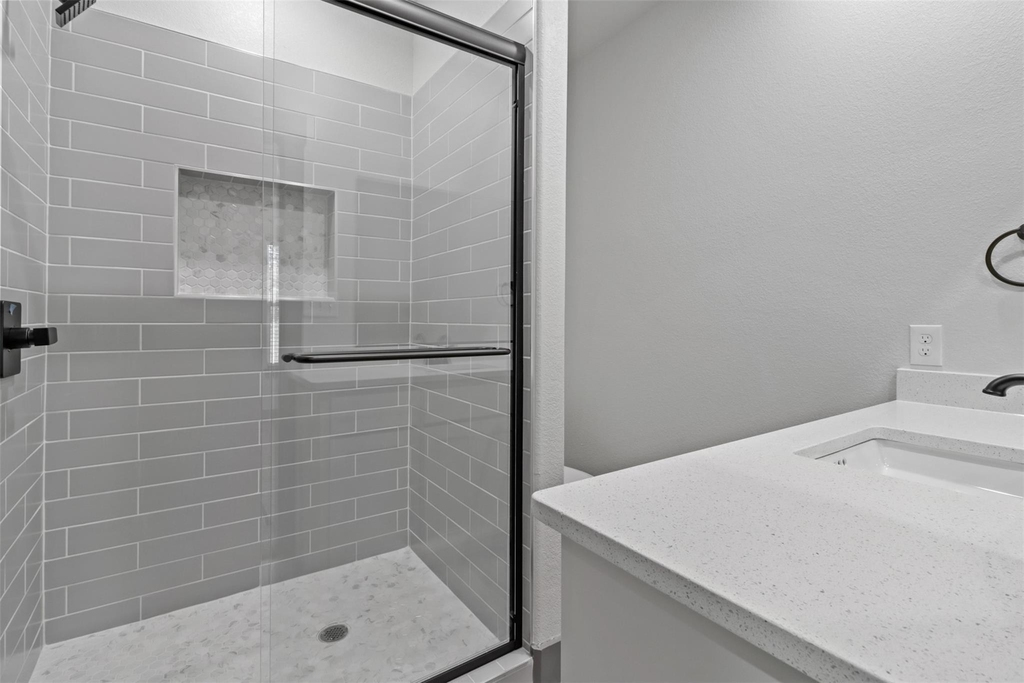405 W Hull Street - Photo 9
