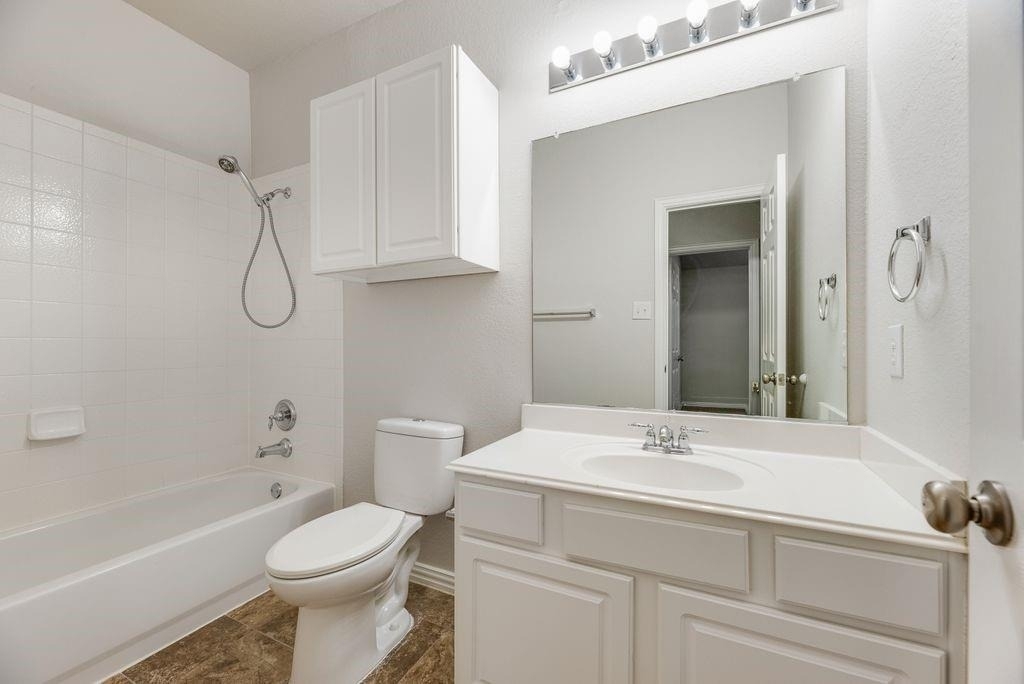 4613 Pine Brook Drive - Photo 18