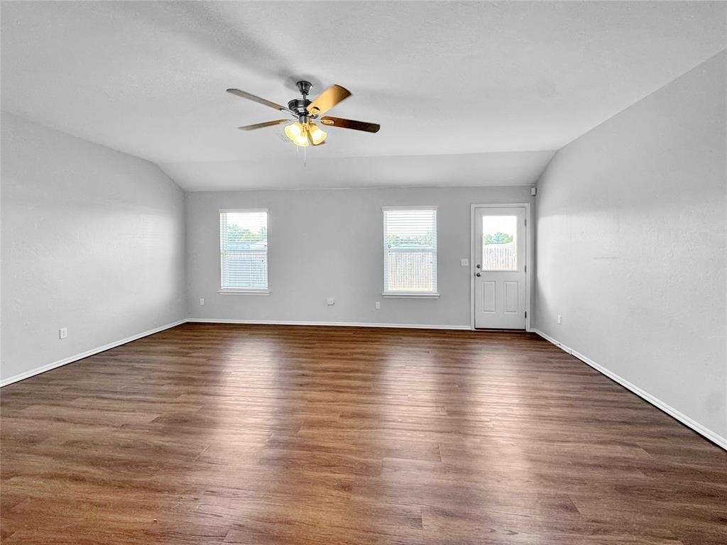 3517 Se 94th Street - Photo 1
