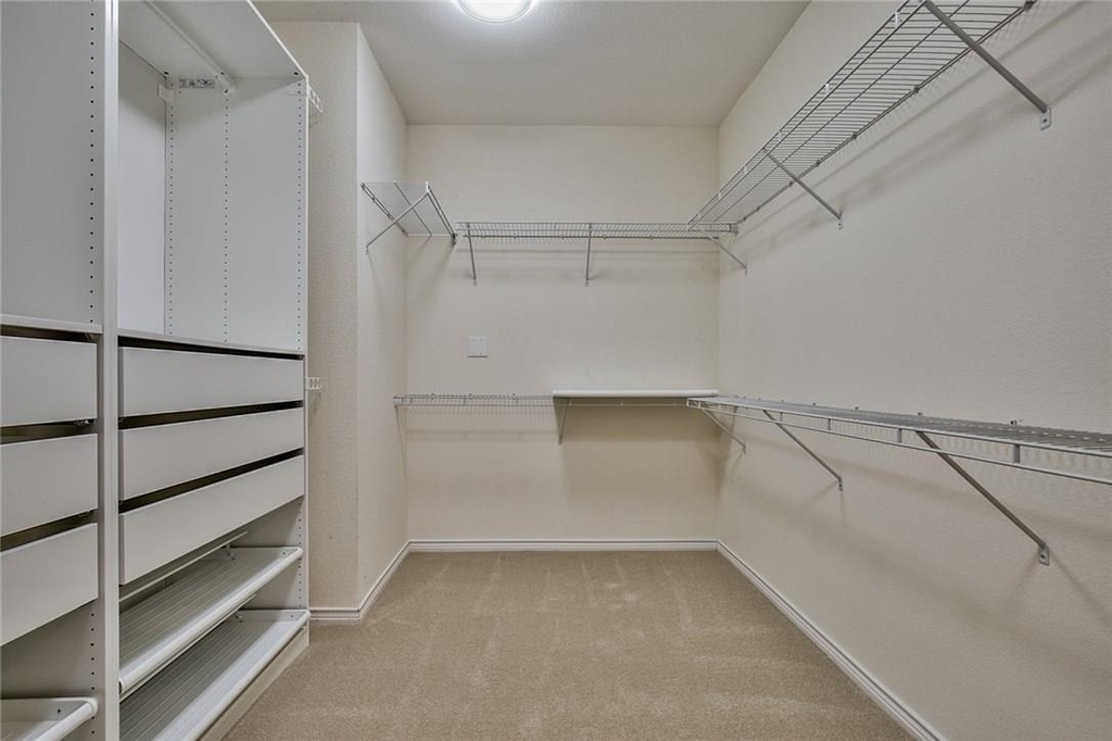 2107 Lucerne Cove - Photo 14