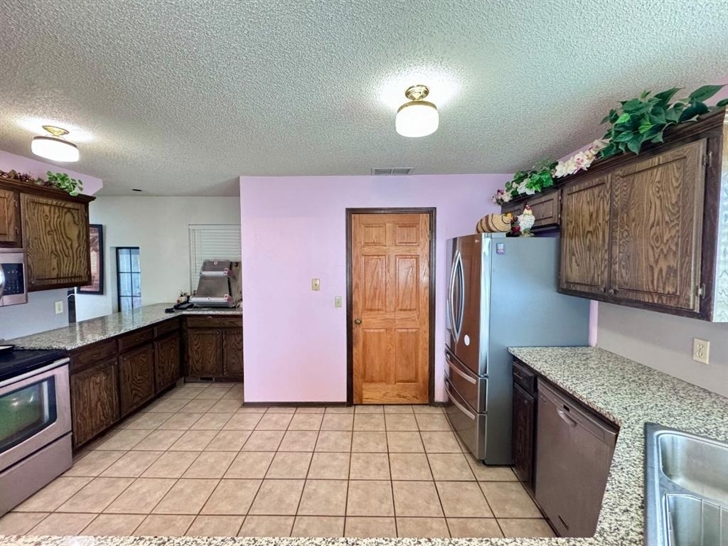 2825 Tealwood Drive - Photo 11