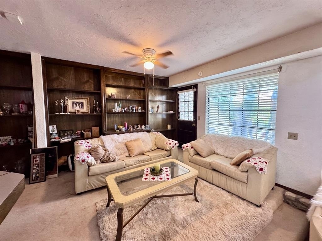 2825 Tealwood Drive - Photo 4