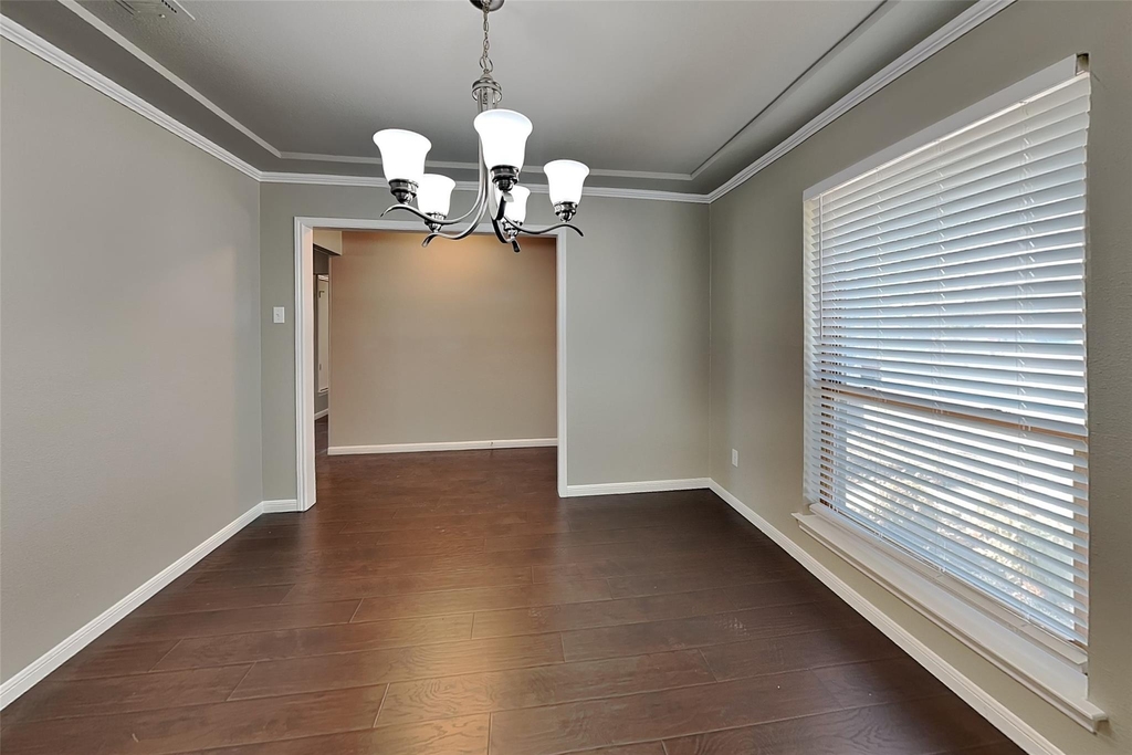 1733 Brighton Drive - Photo 8