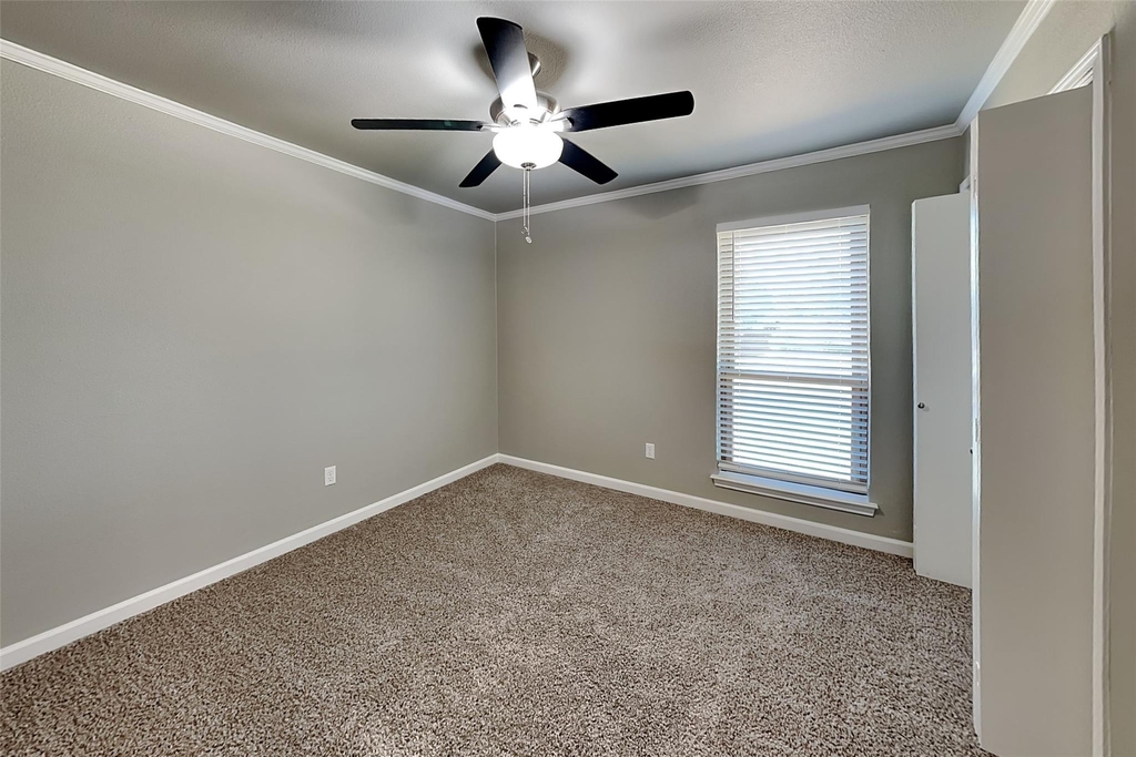 1733 Brighton Drive - Photo 17