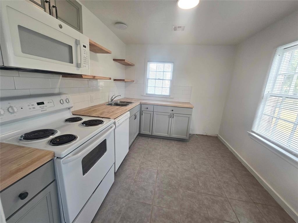3824 Nw 25th Street - Photo 4