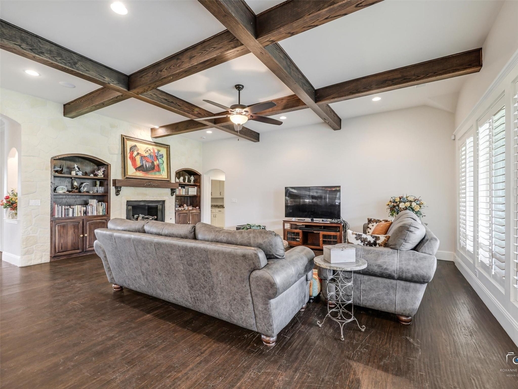 4428 Lake Breeze Drive - Photo 15
