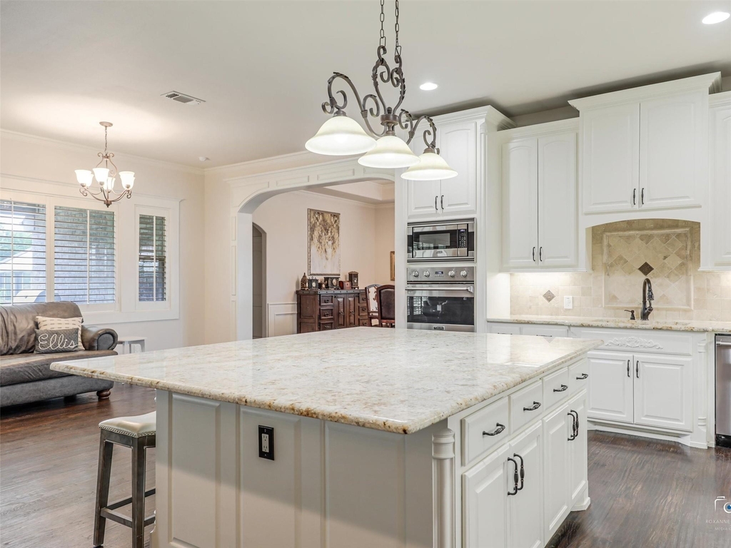 4428 Lake Breeze Drive - Photo 13