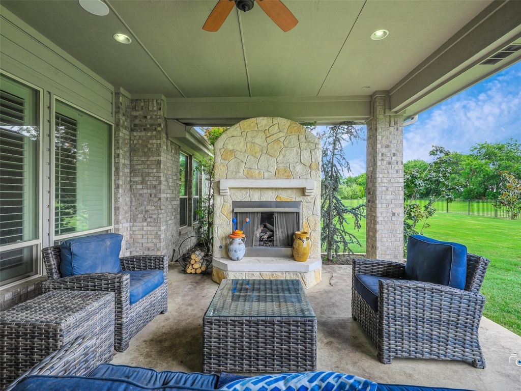 4428 Lake Breeze Drive - Photo 35